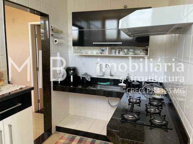Cobertura / Penthouse 2 quartos e 3 banheiros, à venda, no bairro POPULAR em CATAGUASES