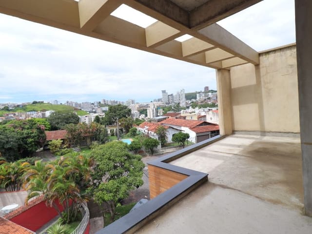 Cobertura / Penthouse 3 quartos e 2 banheiros, à venda, no bairro São Mateus em Juiz de Fora