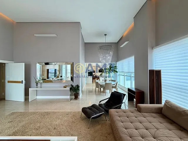 Cobertura / Penthouse 4 quartos e 5 banheiros, à venda, no bairro Setor Bueno em Goiânia