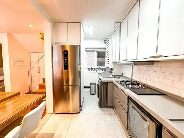 Cobertura / Penthouse 3 quartos e 3 banheiros, à venda, no bairro Pinheiros em São Paulo