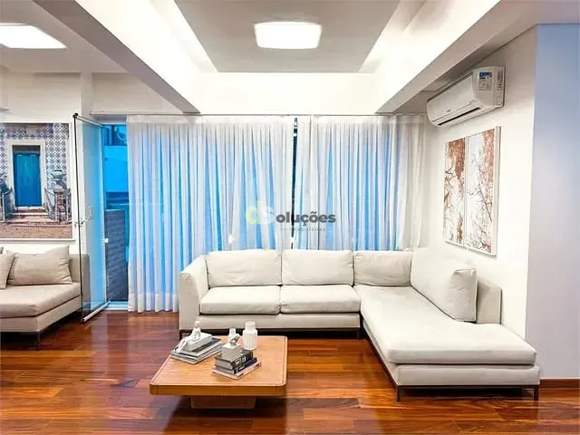 Cobertura / Penthouse 3 quartos e 3 banheiros, à venda, no bairro Pinheiros em São Paulo