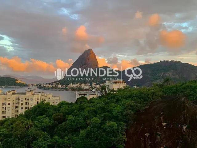 Cobertura / Penthouse com 320m² 3 quartos e 6 banheiros, à venda, no bairro Flamengo em Rio de Janeiro