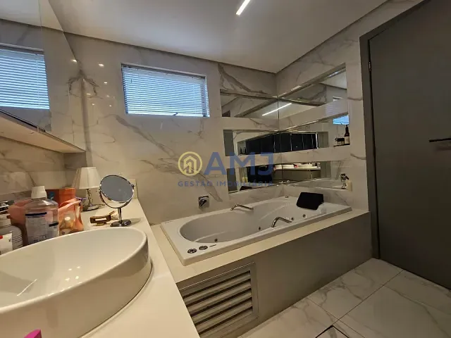 Cobertura / Penthouse 5 quartos e 5 banheiros, à venda, no bairro Jardim América em Goiânia