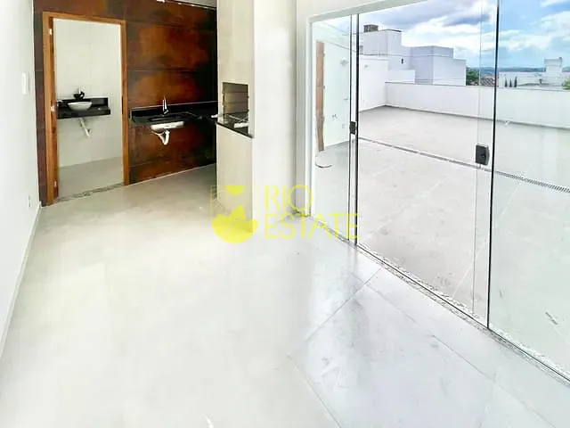 Cobertura / Penthouse com 177m² 3 quartos e 4 banheiros, à venda, no bairro Jardim Amália em Volta Redonda