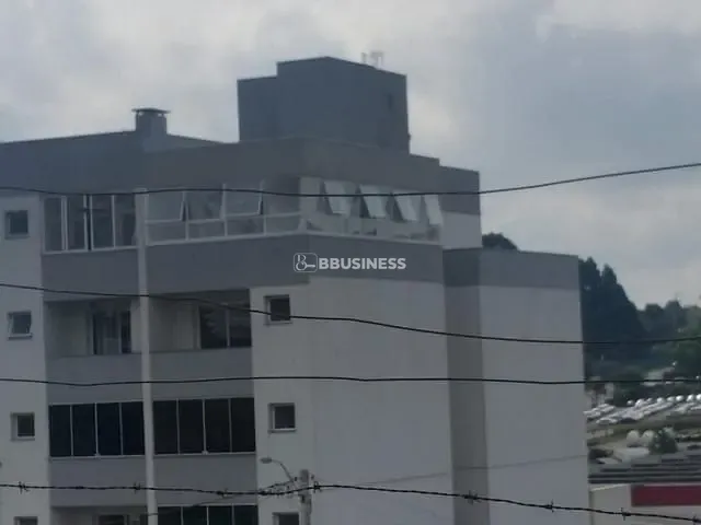 Cobertura / Penthouse 2 quartos e 3 banheiros, à venda, no bairro Sagrada Família em Caxias do Sul