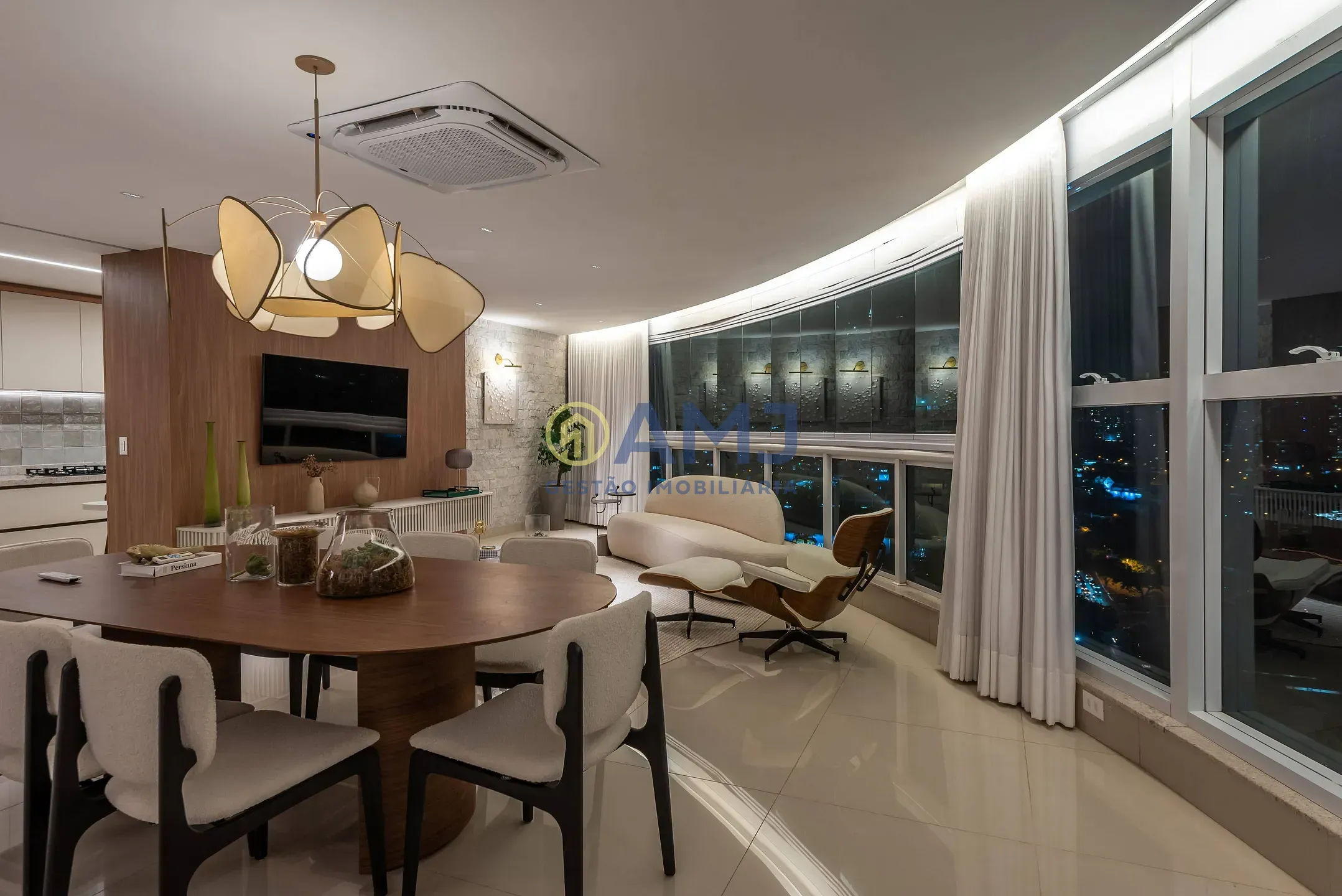 Cobertura, 4 quartos, 355 m² - Foto 1