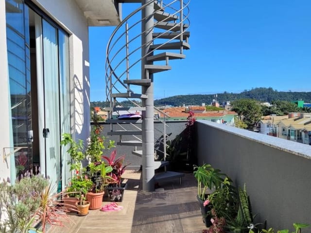 Cobertura / Penthouse com 177m² 3 quartos e 2 banheiros, à venda, no bairro Ingleses em Florianópolis