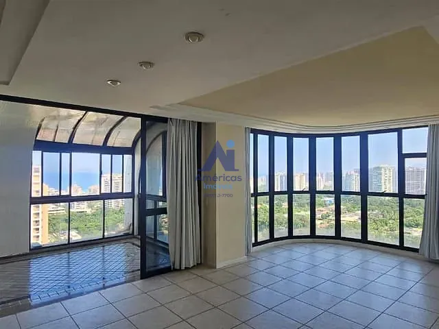 Cobertura / Penthouse com 200m² 3 quartos e 5 banheiros, para alugar, no bairro Barra da Tijuca em Rio de Janeiro
