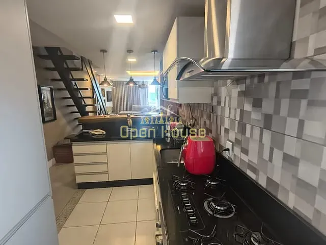 Cobertura / Penthouse com 110m² 3 quartos e 2 banheiros, à venda, no bairro Morada da Colina em Volta Redonda