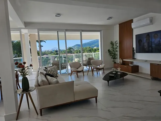 Cobertura / Penthouse com 10m² 3 quartos e 4 banheiros, à venda, no bairro Itaguá em Ubatuba