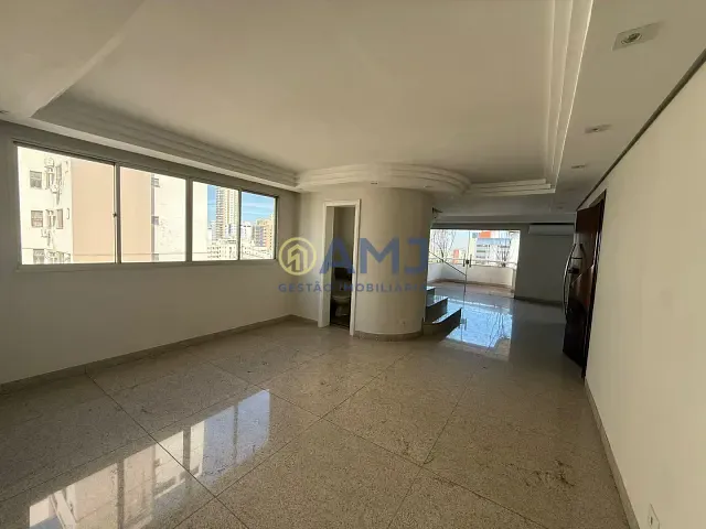 Cobertura / Penthouse 5 quartos e 3 banheiros, à venda, no bairro Setor Bueno em Goiânia