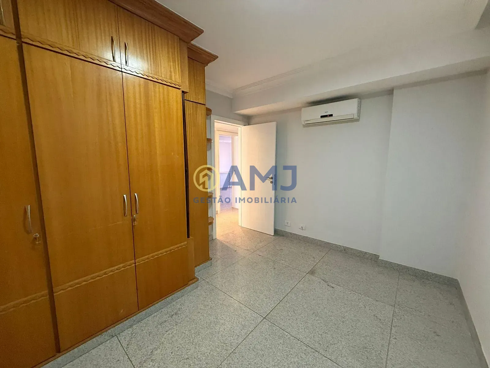 Cobertura, 5 quartos, 284 m² - Foto 8