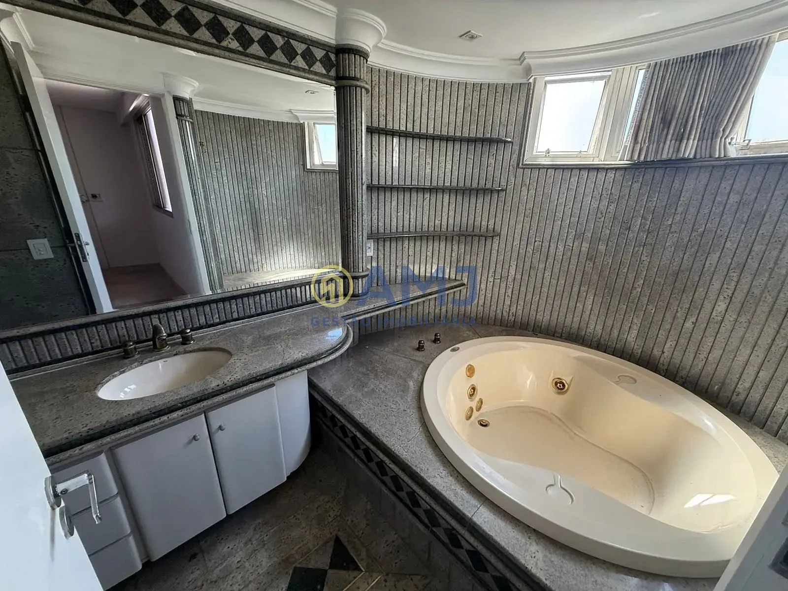 Cobertura, 5 quartos, 284 m² - Foto 17
