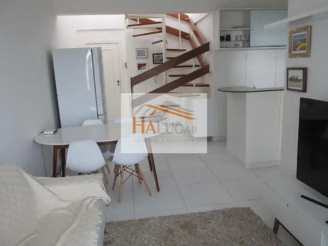 Cobertura / Penthouse com 80m² 2 quartos e 2 banheiros, para alugar, no bairro Funcionários em Belo Horizonte
