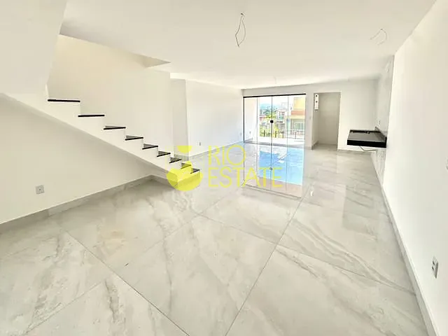 Cobertura / Penthouse com 250m² 3 quartos e 3 banheiros, à venda, no bairro Jardim Amália em Volta Redonda