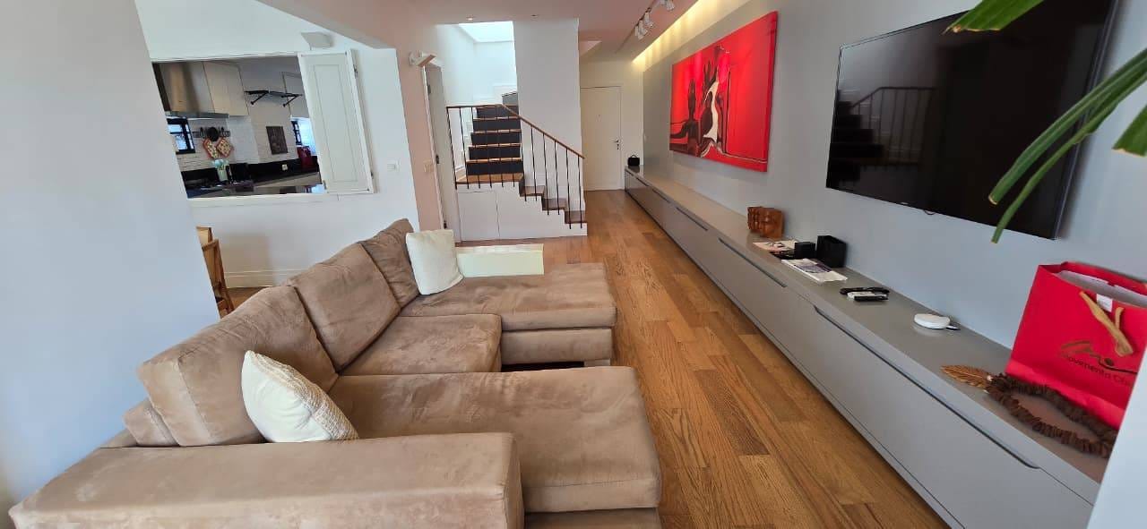 Cobertura / Penthouse à venda, Rua Prudente de Morais - Ipanema. 3 quartos sendo 2 suites, área gourmet, hidromassagem. 250 m². 2 vagas.