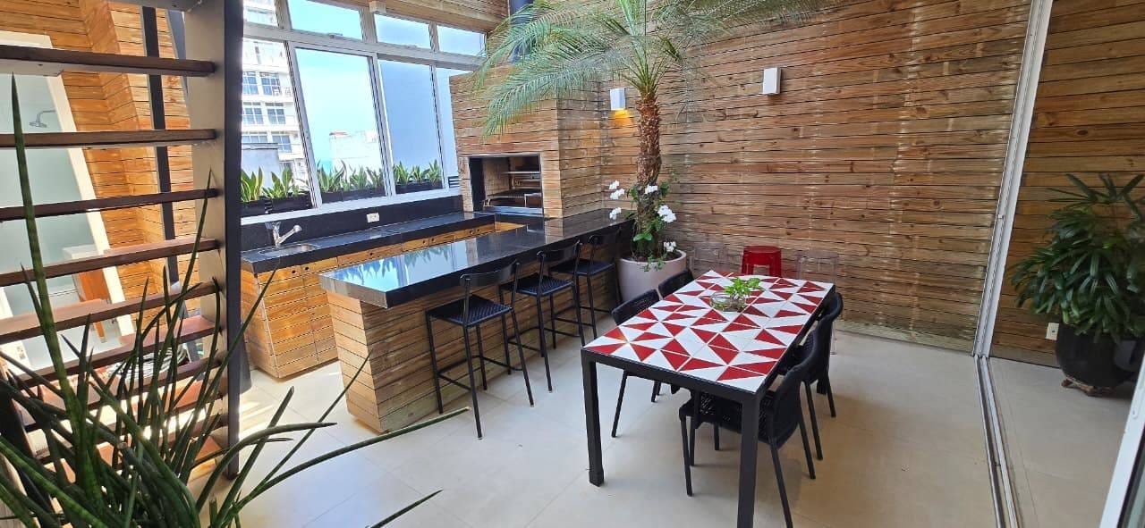 Cobertura / Penthouse à venda, Rua Prudente de Morais - Ipanema. 3 quartos sendo 2 suites, área gourmet, hidromassagem. 250 m². 2 vagas.