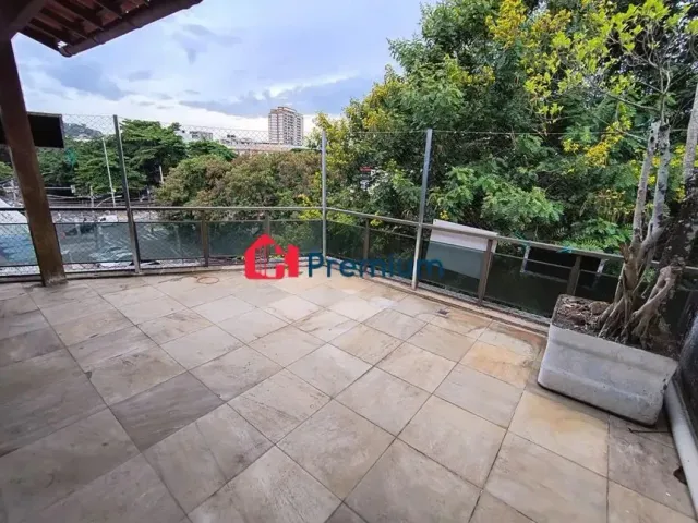 Cobertura / Penthouse 3 quartos e 5 banheiros, à venda, no bairro Barra da Tijuca em Rio de Janeiro