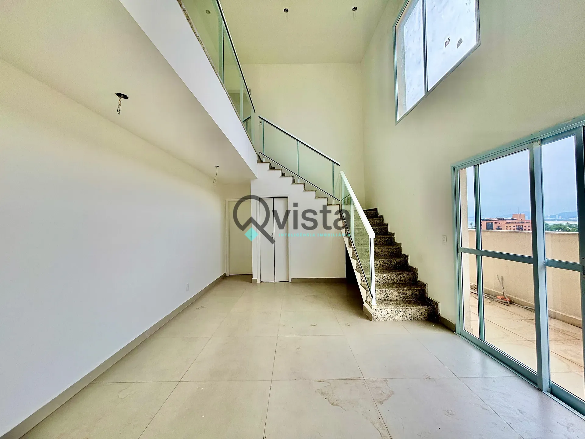 Cobertura, 3 quartos, 187 m² - Foto 1
