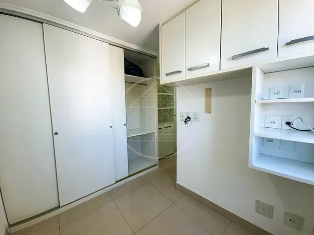 Cobertura / Penthouse com 142m² 3 quartos e 3 banheiros, à venda ou para alugar, no bairro Vila Isa em São Paulo