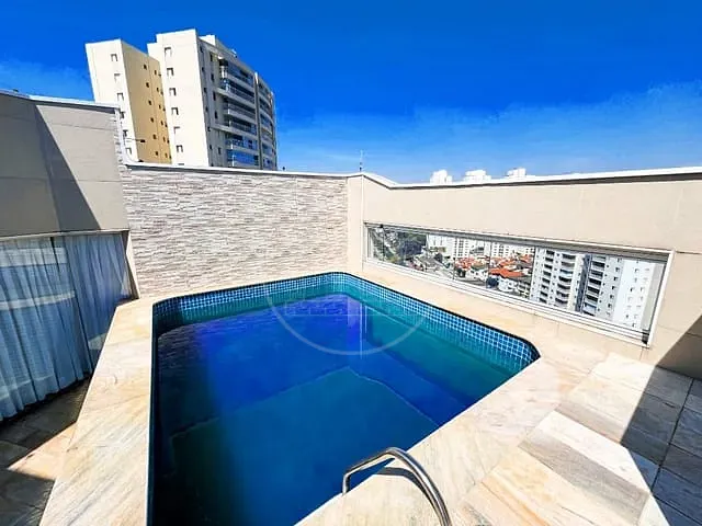 Cobertura / Penthouse com 142m² 3 quartos e 3 banheiros, à venda ou para alugar, no bairro Vila Isa em São Paulo