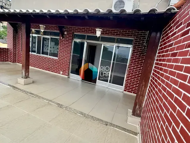 Cobertura / Penthouse com 120m² 3 quartos e 2 banheiros, à venda, no bairro Benfica em Rio de Janeiro