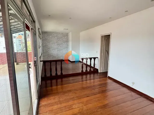 Cobertura / Penthouse com 120m² 3 quartos e 2 banheiros, à venda, no bairro Benfica em Rio de Janeiro