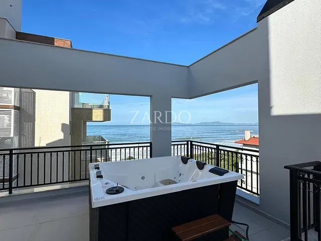 Cobertura / Penthouse 4 quartos e 5 banheiros, à venda, no bairro Praia Grande em Governador Celso Ramos