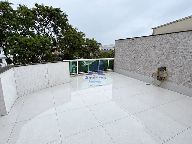 Cobertura / Penthouse 3 quartos e 2 banheiros, à venda ou para alugar, no bairro Recreio dos Bandeirantes em Rio de Janeiro