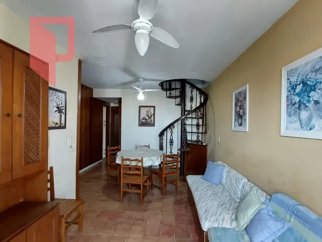 Cobertura / Penthouse 4 quartos e 3 banheiros, à venda, no bairro Vila Nova em Cabo Frio