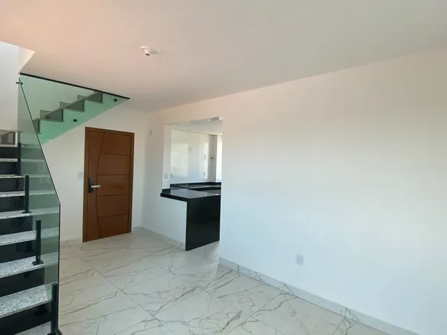 Cobertura / Penthouse 3 quartos e 2 banheiros, à venda, no bairro Coqueiros em Belo Horizonte