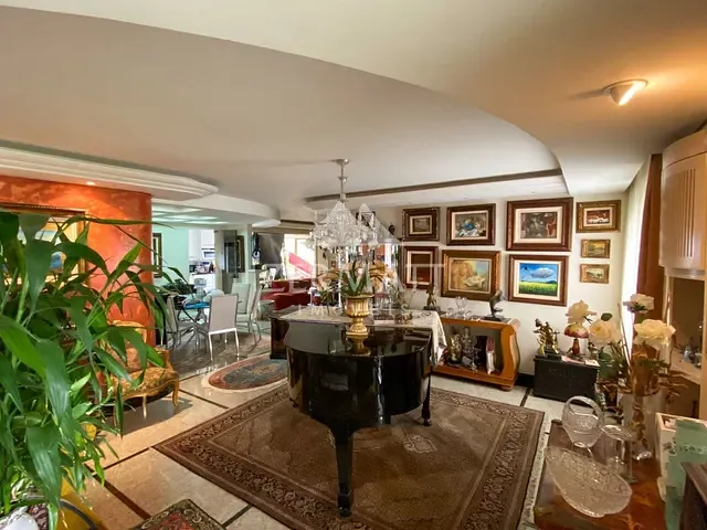 Cobertura / Penthouse com 500m² 3 quartos e 5 banheiros, à venda, no bairro Jardim Blumenau em Blumenau