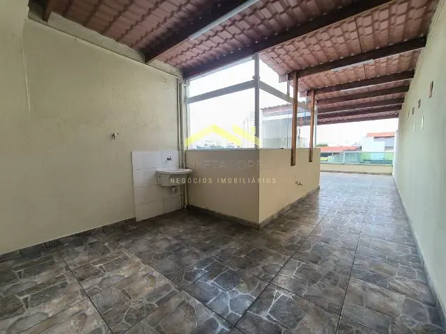 Cobertura / Penthouse 2 quartos e 1 banheiro, para alugar, no bairro Vila Clarice em Santo André