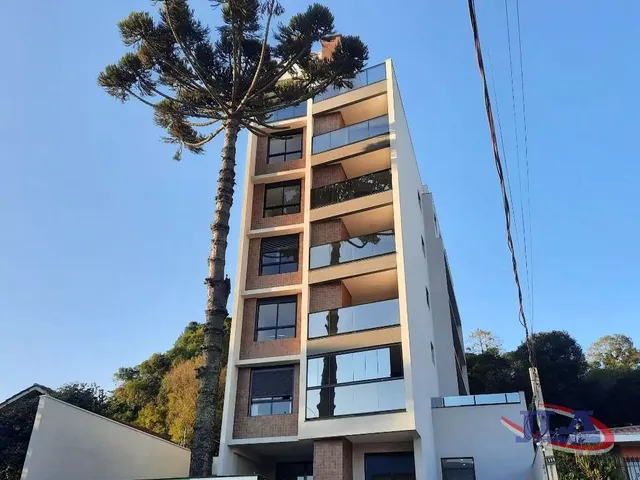 Cobertura / Penthouse 3 quartos e 4 banheiros, à venda, no bairro Boa Vista em Curitiba