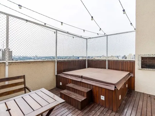 Cobertura / Penthouse 3 quartos e 4 banheiros, à venda, no bairro Água Verde em Curitiba