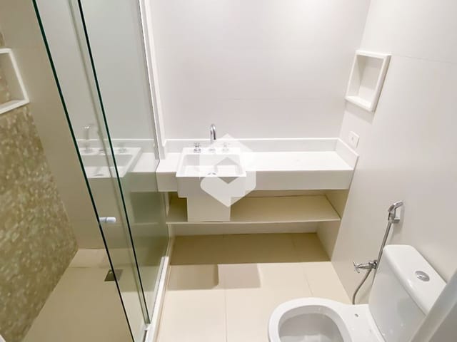 Cobertura / Penthouse com 250m² 3 quartos e 5 banheiros, à venda, no bairro Barra da Tijuca em Rio de Janeiro