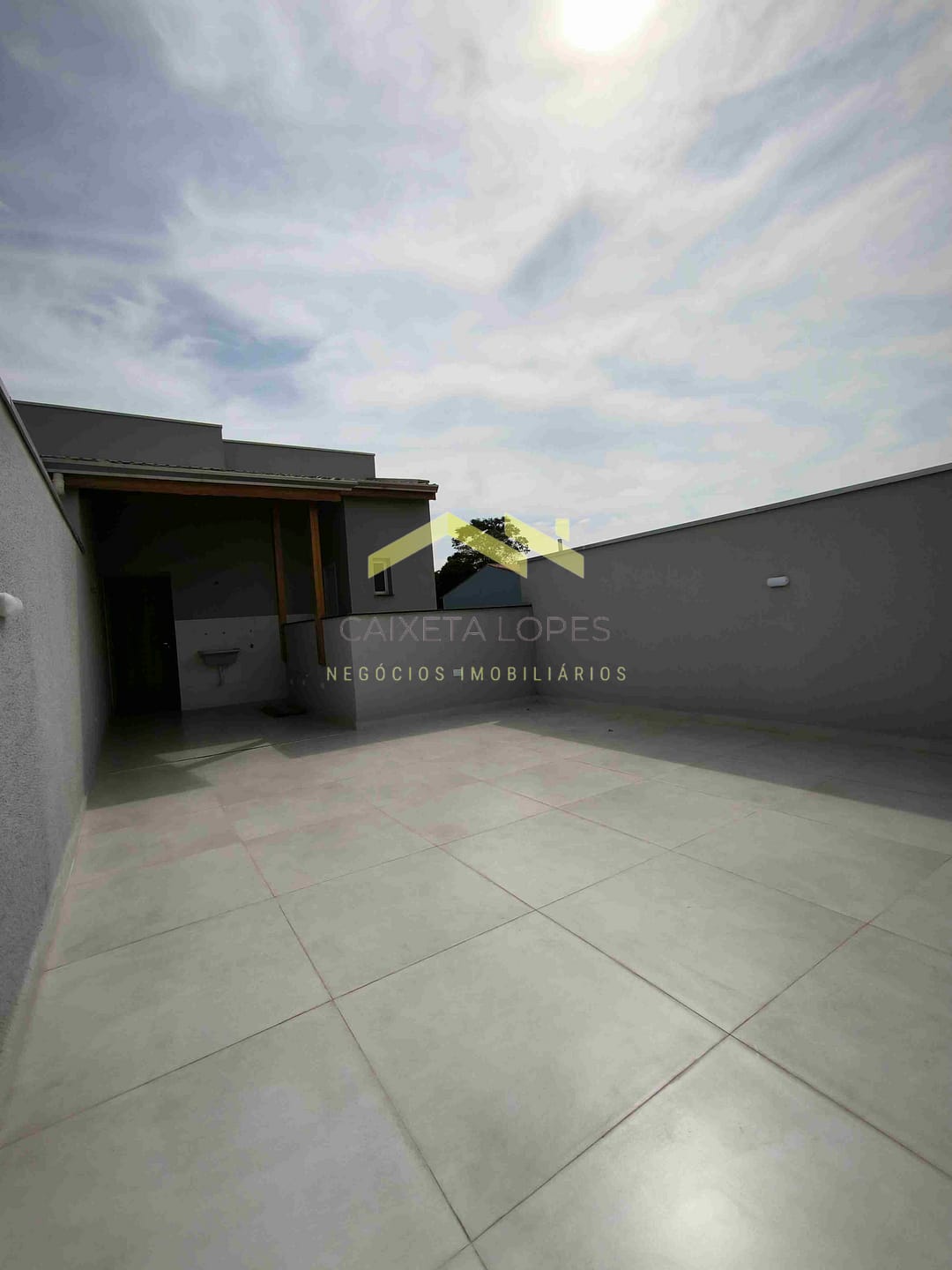 Cobertura à venda com 2 quartos, 50m² - Foto 1