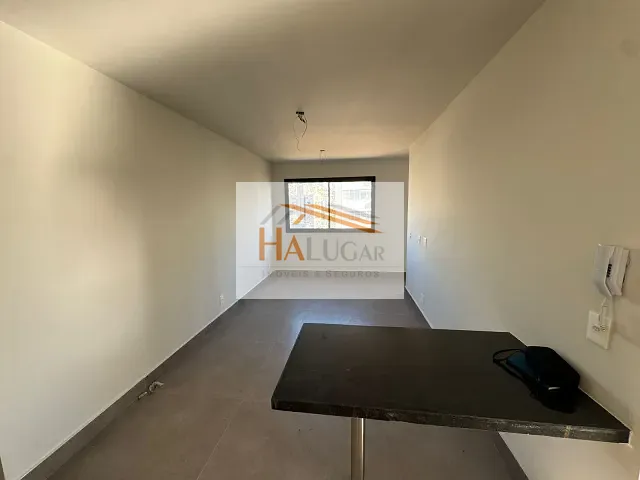 Cobertura / Penthouse 2 quartos e 2 banheiros, à venda, no bairro Santa Efigênia em Belo Horizonte