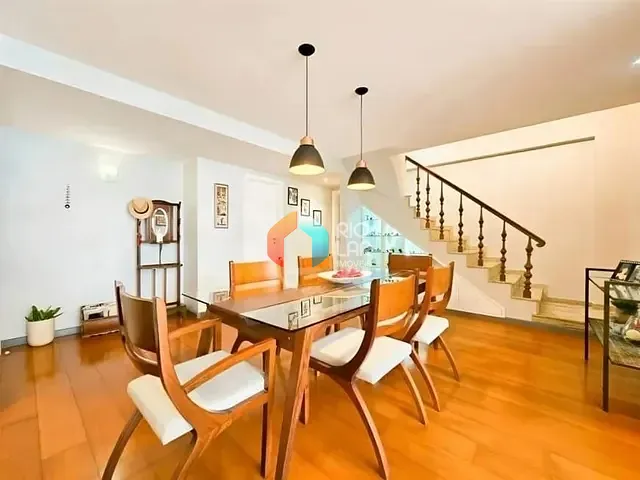 Cobertura / Penthouse com 251m² 4 quartos e 6 banheiros, à venda, no bairro Laranjeiras em Rio de Janeiro