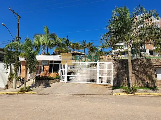Cobertura / Penthouse com 290m² 4 quartos e 3 banheiros, à venda, no bairro Itaguá em Ubatuba
