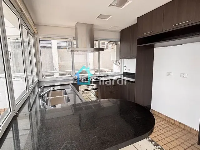 Cobertura / Penthouse 4 quartos e 4 banheiros, à venda, no bairro Paraíso em São Paulo