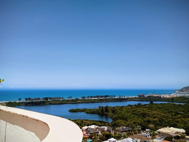 Cobertura / Penthouse com 180m² 3 quartos e 3 banheiros, para alugar, no bairro Recreio dos Bandeirantes em Rio de Janeiro