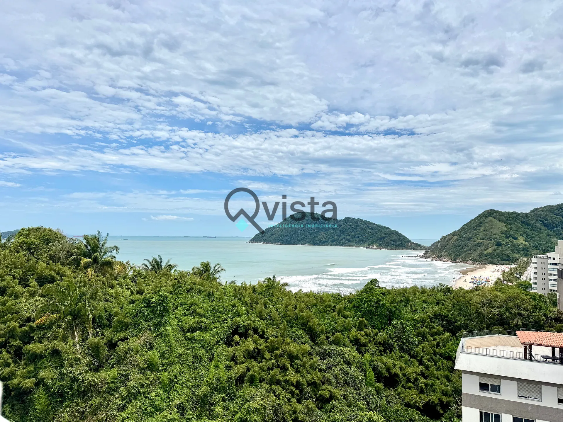 Cobertura, 3 quartos, 217 m² - Foto 1