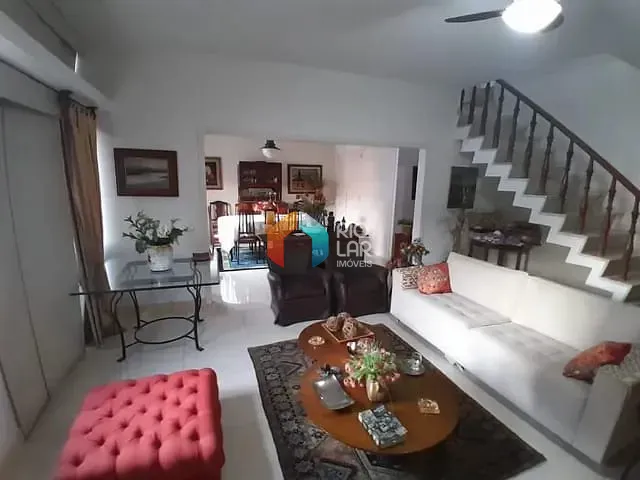 Cobertura / Penthouse com 214m² 4 quartos e 4 banheiros, à venda, no bairro Laranjeiras em Rio de Janeiro