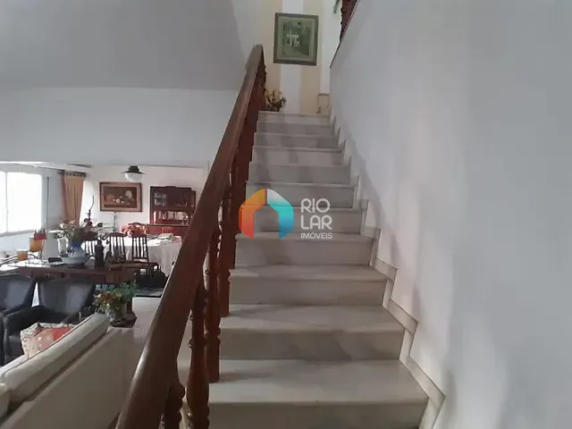 Cobertura / Penthouse com 214m² 4 quartos e 4 banheiros, à venda, no bairro Laranjeiras em Rio de Janeiro