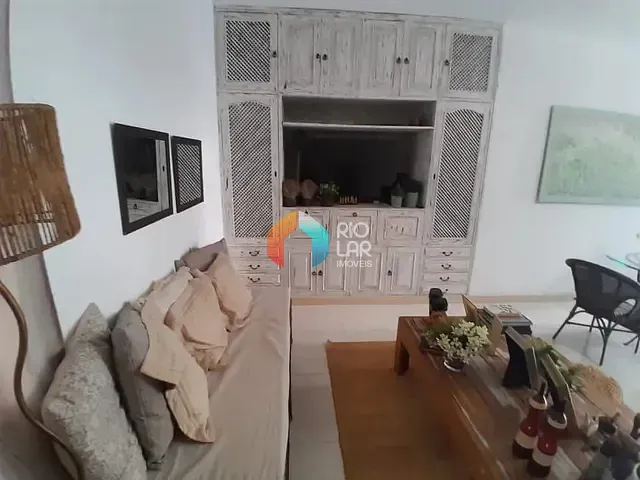 Cobertura / Penthouse com 214m² 4 quartos e 4 banheiros, à venda, no bairro Laranjeiras em Rio de Janeiro