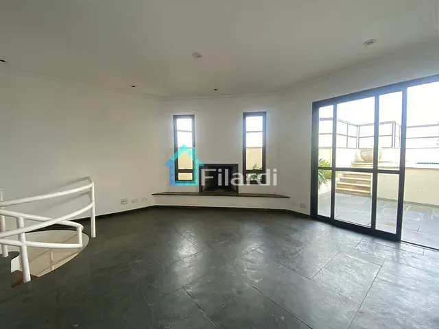 Cobertura / Penthouse com 220m² 3 quartos e 4 banheiros, para alugar, no bairro Pinheiros em São Paulo