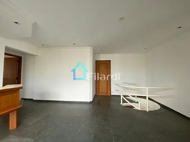 Cobertura / Penthouse com 220m² 3 quartos e 4 banheiros, para alugar, no bairro Pinheiros em São Paulo