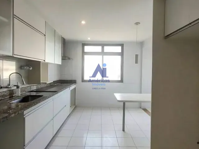 Cobertura / Penthouse 4 quartos e 4 banheiros, à venda, no bairro Recreio dos Bandeirantes em Rio de Janeiro