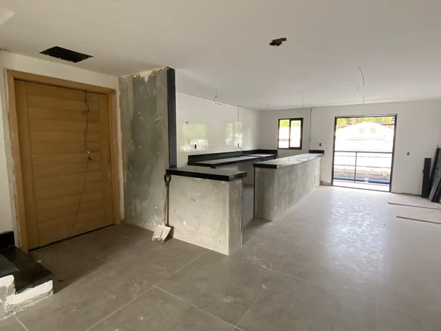 Cobertura / Penthouse 3 quartos e 1 banheiro, à venda, no bairro Vargem Grande em Rio de Janeiro